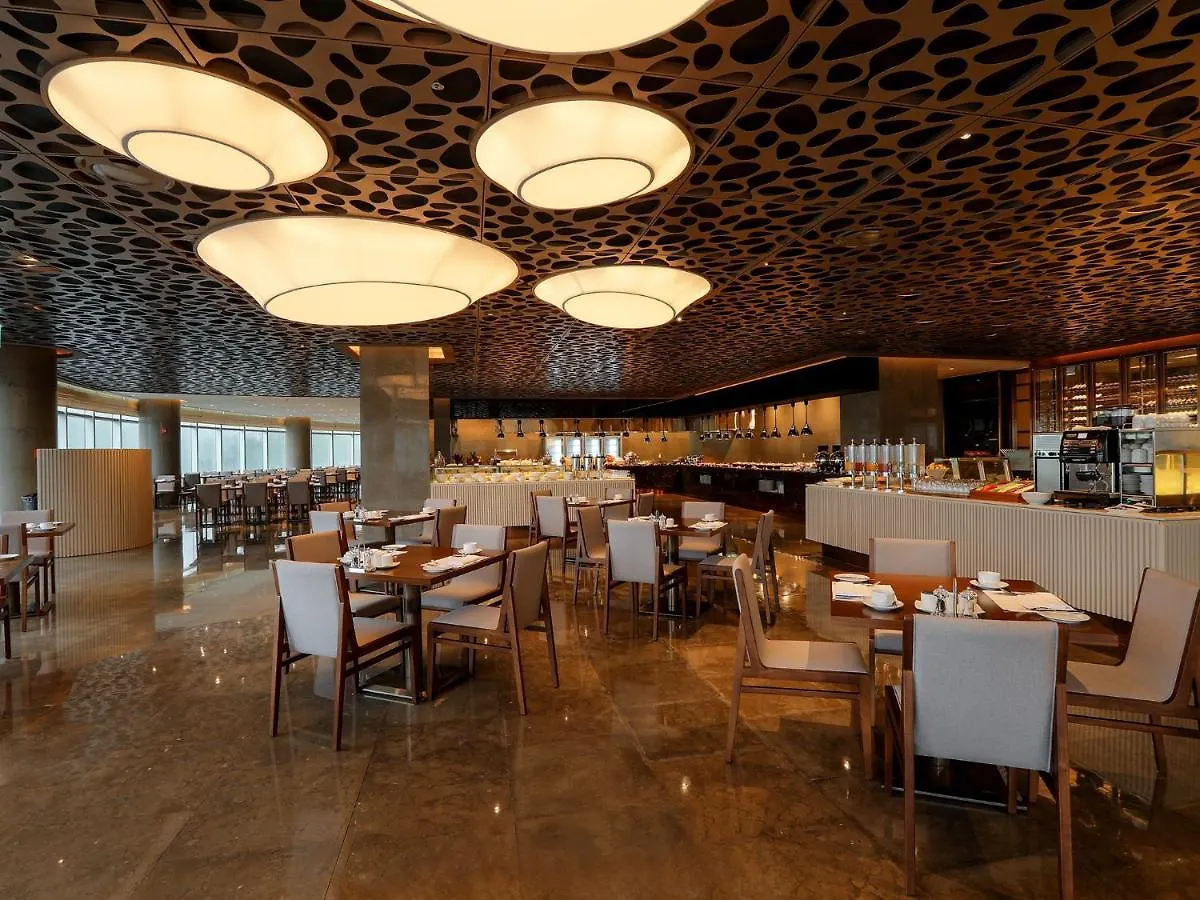 Lotte Hotel Serviced Apartment Yangón 0*,